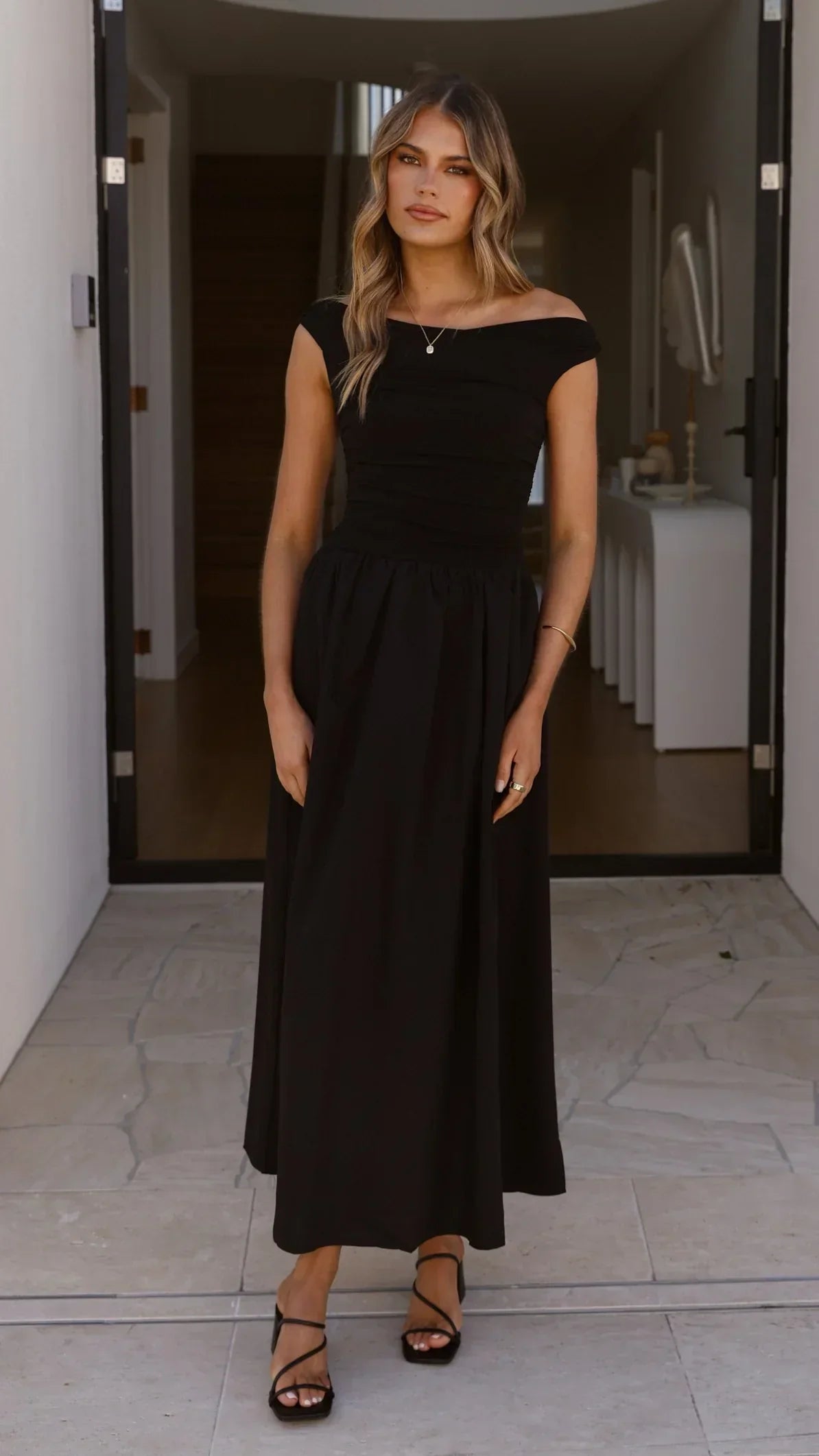 Immy Midi Dress - Black